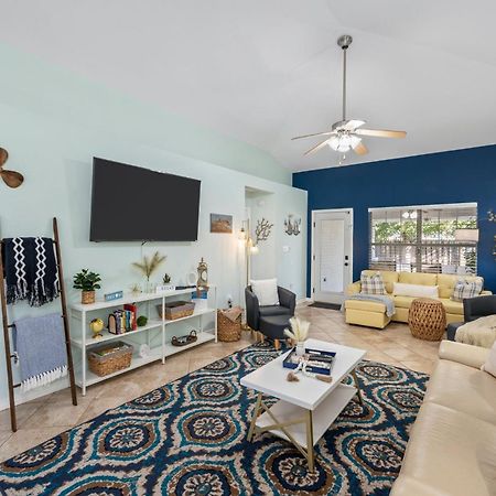 Beautiful Pet Friendly Home! Tropical Pool, Optional Golf Cart & Pool Heat, Minutes To Beach Destin Exterior foto