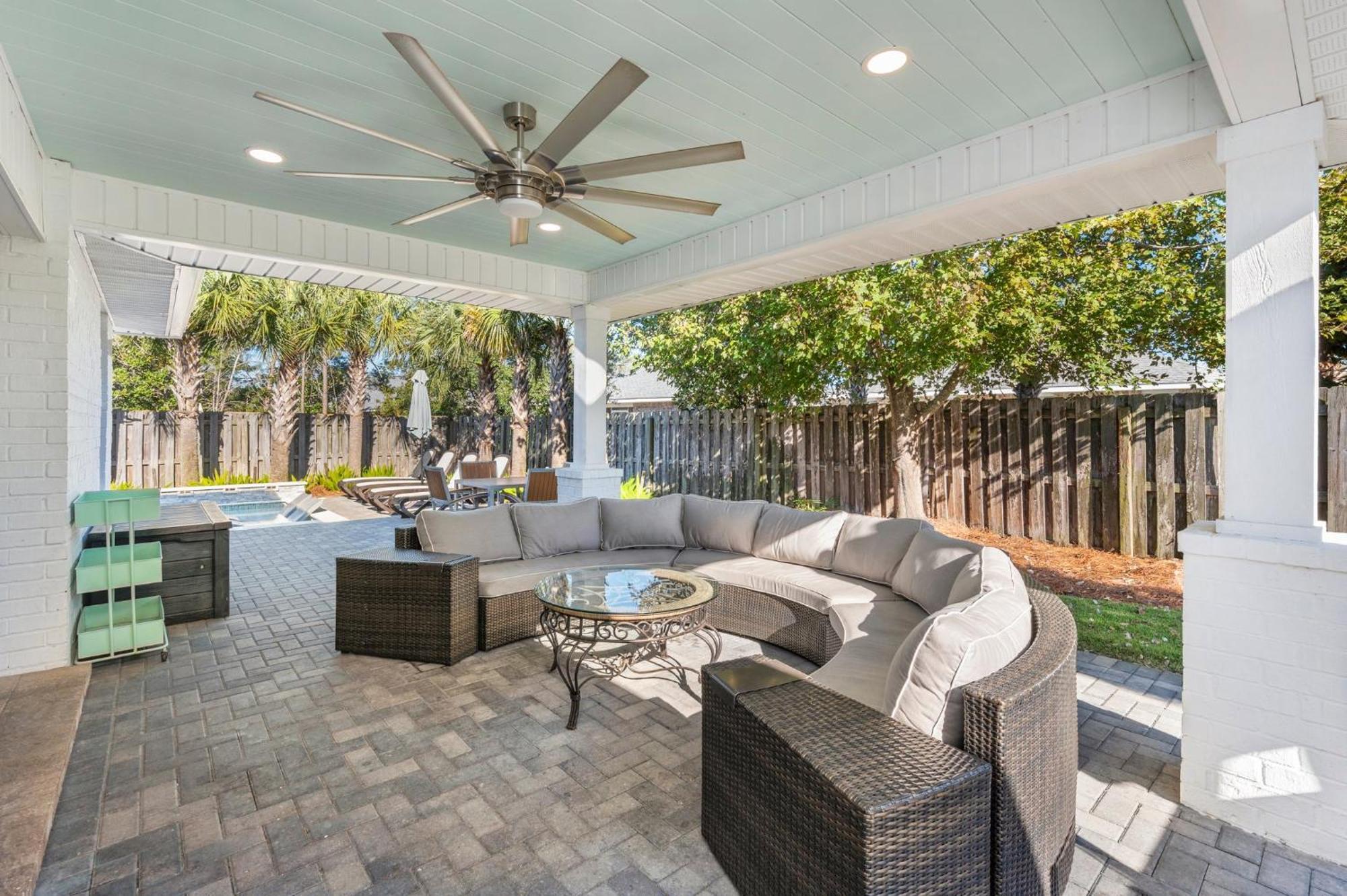 Beautiful Pet Friendly Home! Tropical Pool, Optional Golf Cart & Pool Heat, Minutes To Beach Destin Exterior foto